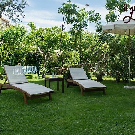 B&B Il Grappolo Foresteria Lombarda Sirmione Eksteriør bilde